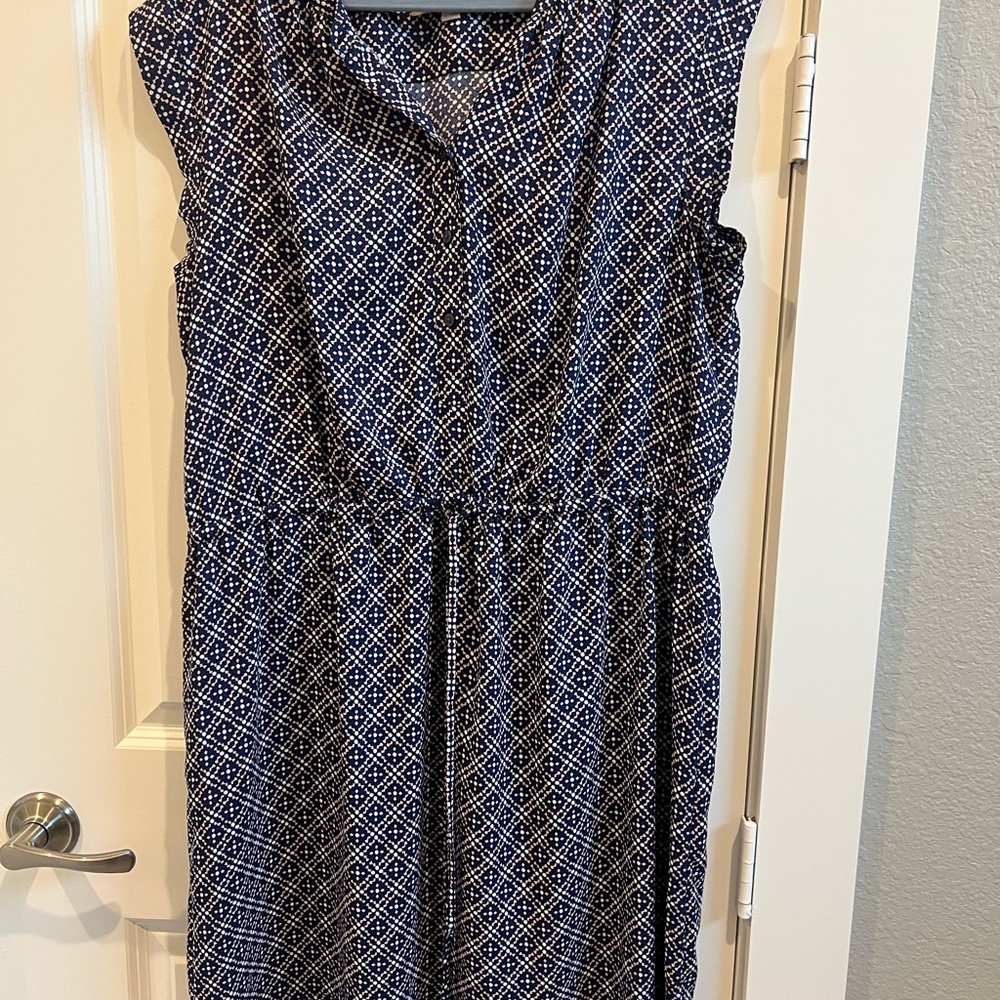 LOFT Navy Blue, Pink and White Patterned Shirt Dress with Buttons and Tie Waist